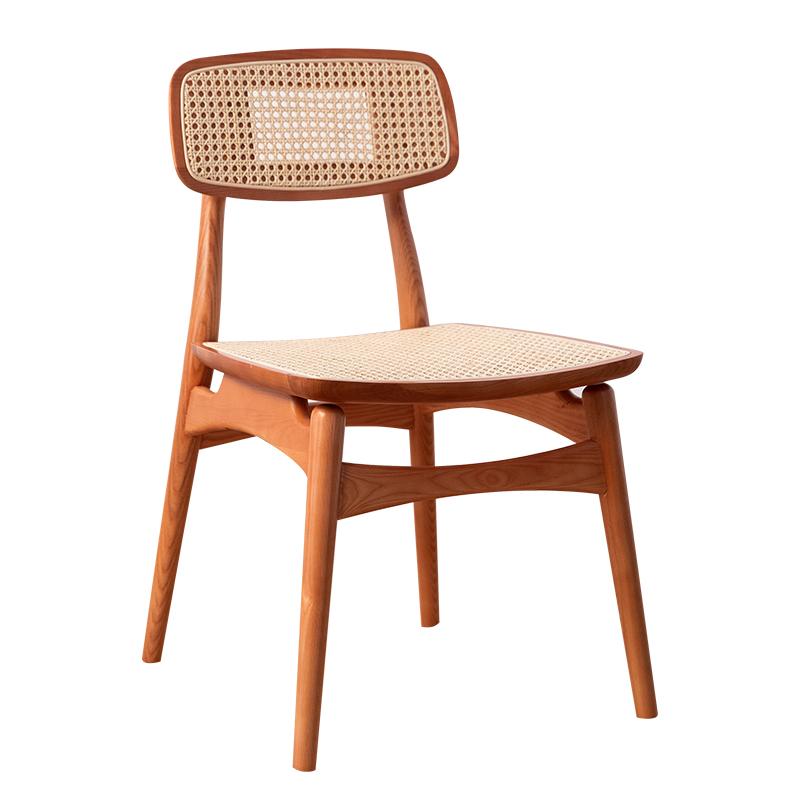 Erlin Une | Dining Chair