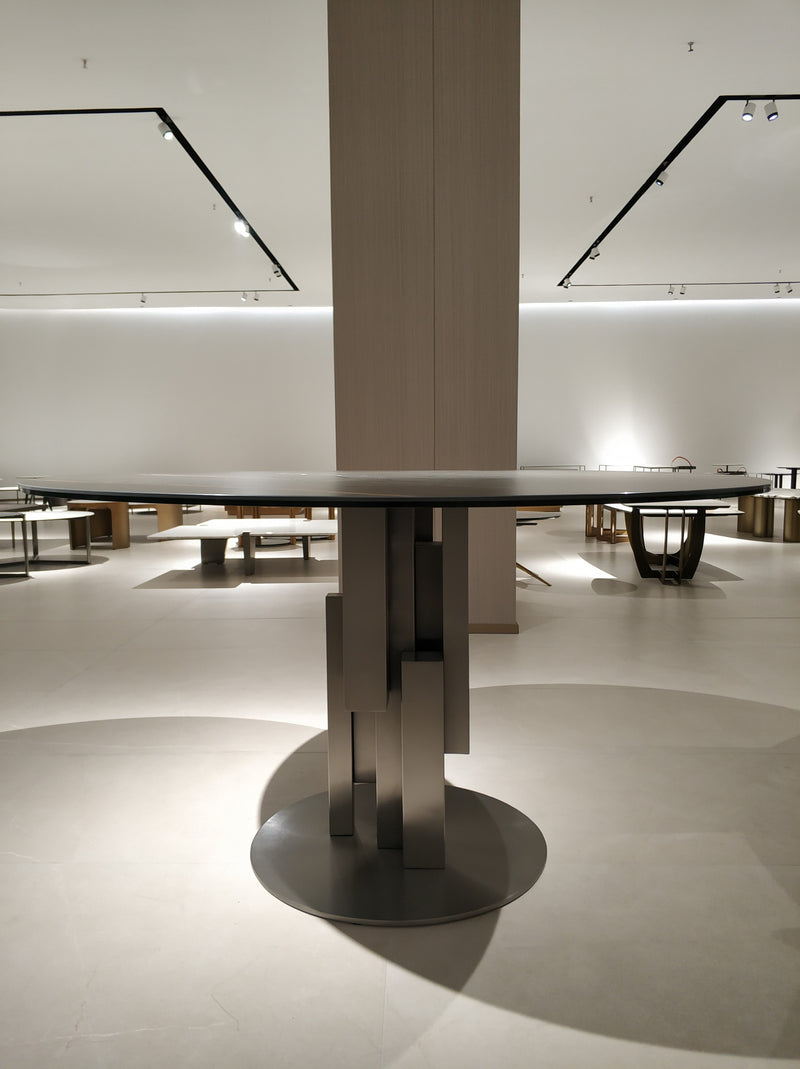Teramo | Dining Table
