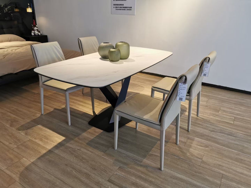 Potenza | Dining Table