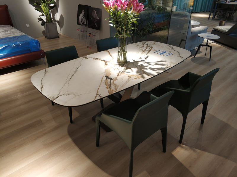 Potenza | Dining Table