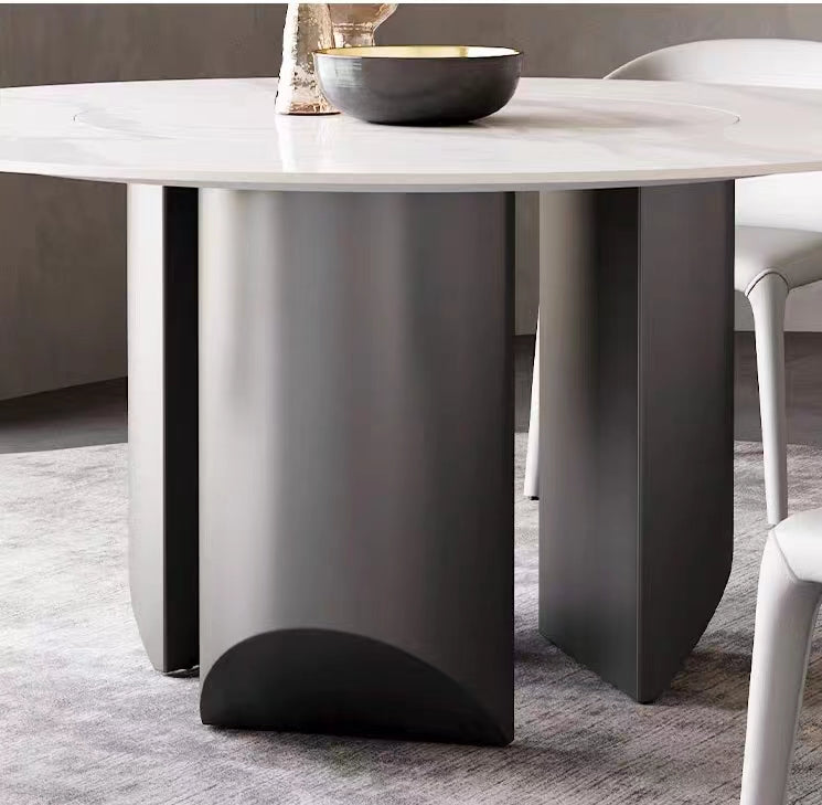 Isernia | Dining Table