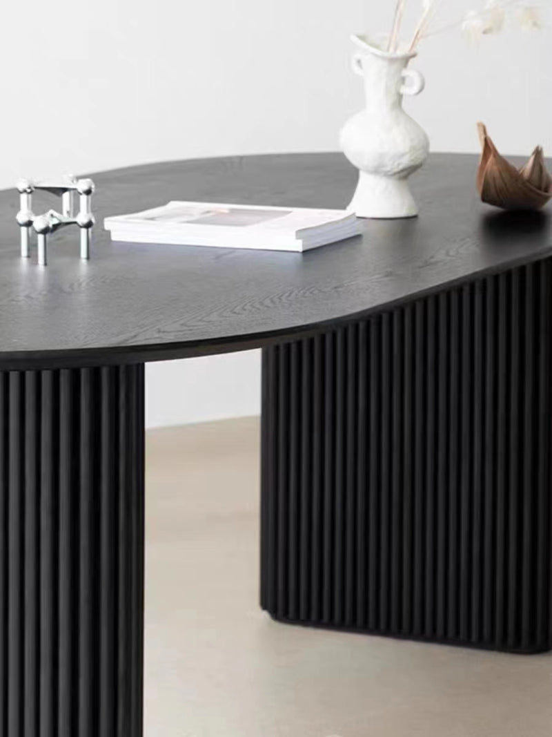 Cuneo | Dining Table