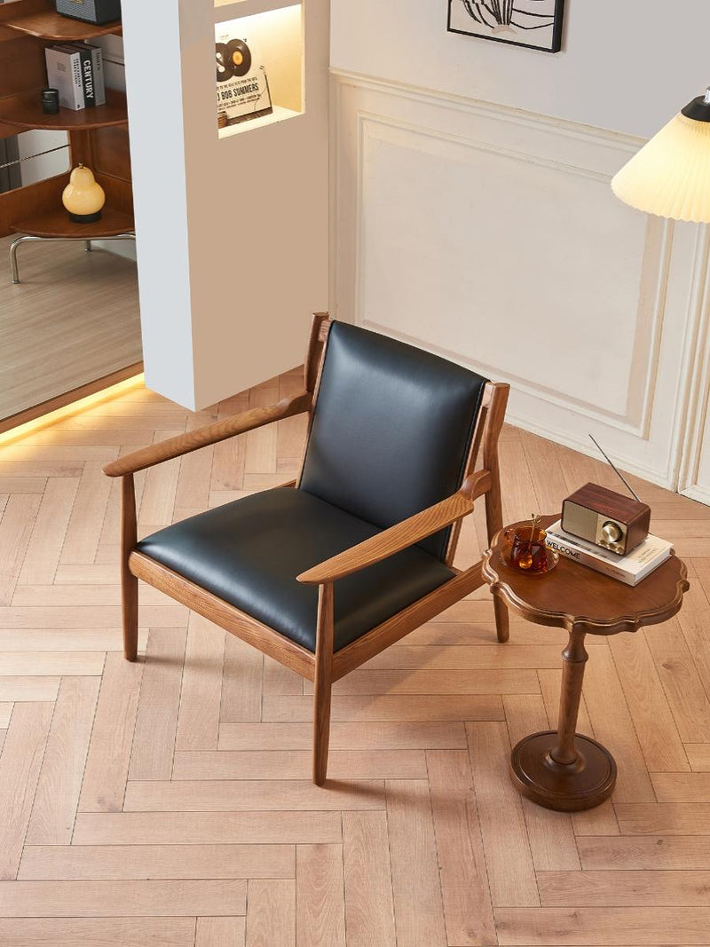 Gorathen Une | Accent Chair