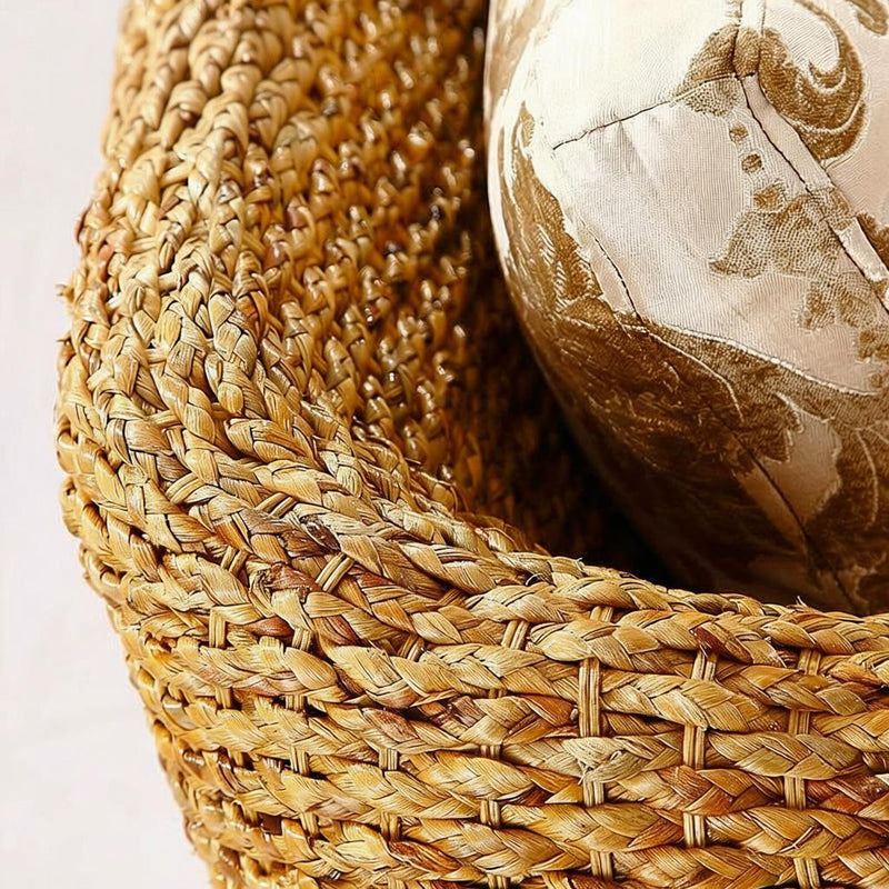 Helrik Une | Natural Sofa