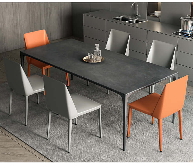 Aega | Dining Table