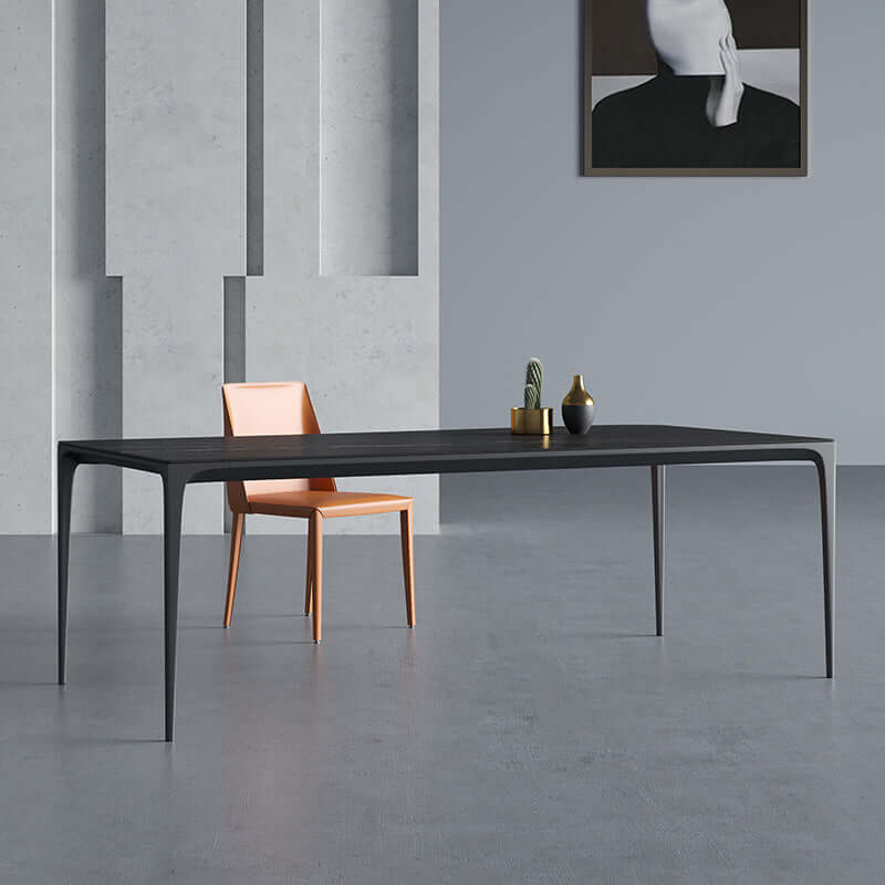 Aega | Dining Table