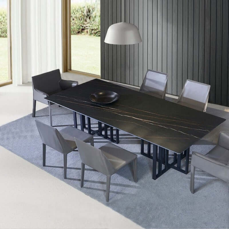 Izar | Dining Table