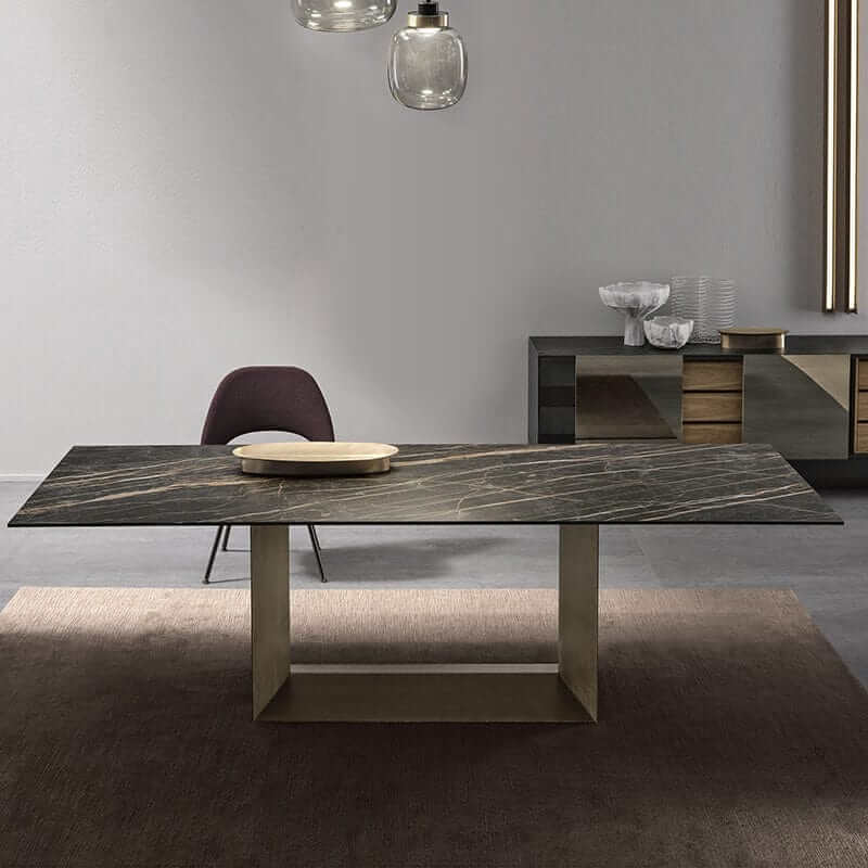 Namio | Dining Table